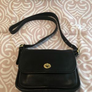 Vintage Coach Rambler 9061 Black Leather Crossbody